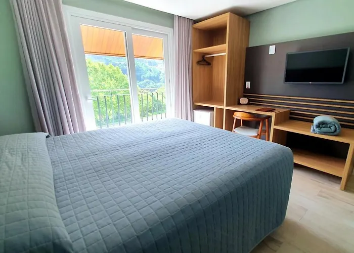 Sky Palace Hotel